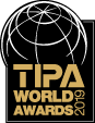 TIPA WORLD AWARDS 2019 BEST SUPERZOOM COMPACT CAMERA RX100 VI（DSC-RX100M6）